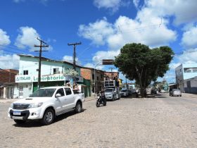 FIÉIS ITAPEBIENSES REALIZAM CARREATA, PROCISSÃO E MISSA EM HOMENAGEM A PADROEIRA NOSSA SENHORA DA CONCEIÇÃO 3 DSCN0023