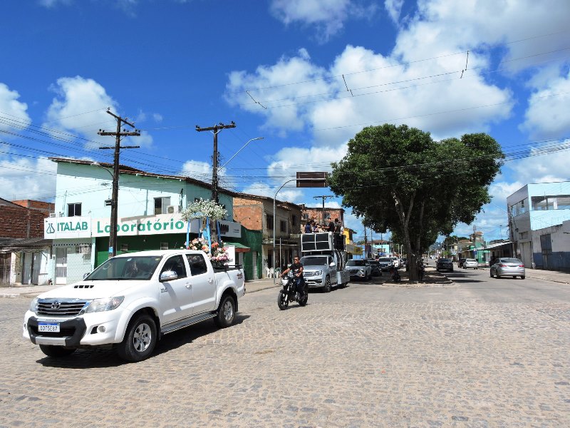 FIÉIS ITAPEBIENSES REALIZAM CARREATA, PROCISSÃO E MISSA EM HOMENAGEM A PADROEIRA NOSSA SENHORA DA CONCEIÇÃO 1 DSCN0023