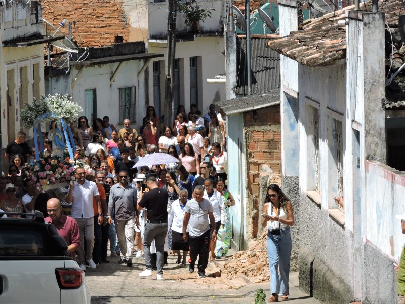 FIÉIS ITAPEBIENSES REALIZAM CARREATA, PROCISSÃO E MISSA EM HOMENAGEM A PADROEIRA NOSSA SENHORA DA CONCEIÇÃO 4 DSCN0070