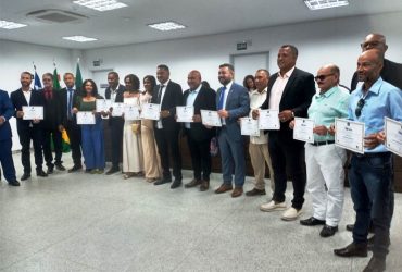 Prefeito eleito de Itapebi Isan Botelho o Vice Mazinho e vereadores são diplomados nesta sexta-feira 13 9 Imagem do WhatsApp de 2024 12 13 as 13.57.34 49691056