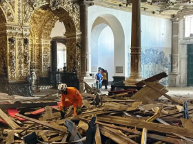 Parte de teto de igreja histórica desaba em Salvador e deixa pelo menos um morto 6 2 4