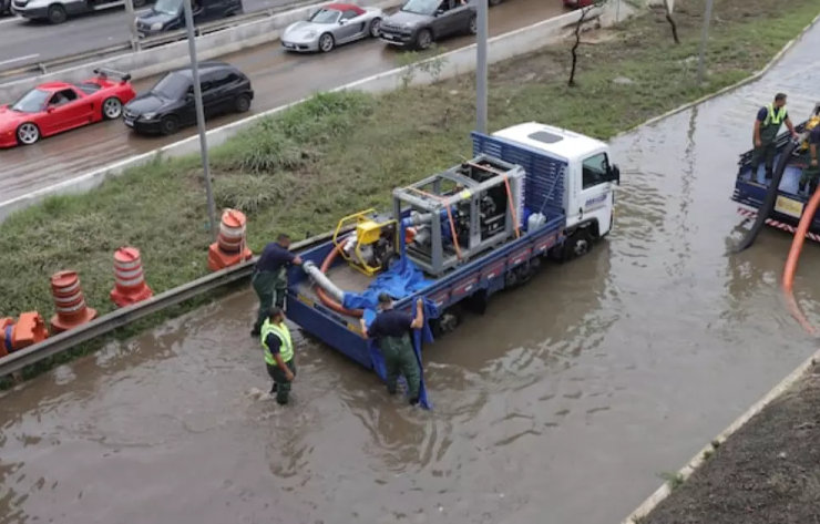 Em menos de dois dias, São Paulo tem 65% da chuva esperada para o mês 3 3