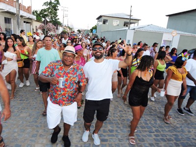 Rasga-Rasga: Tradição e Alegria desde o século passado no Pré-Carnaval em Itapebi 3 DSCN0249