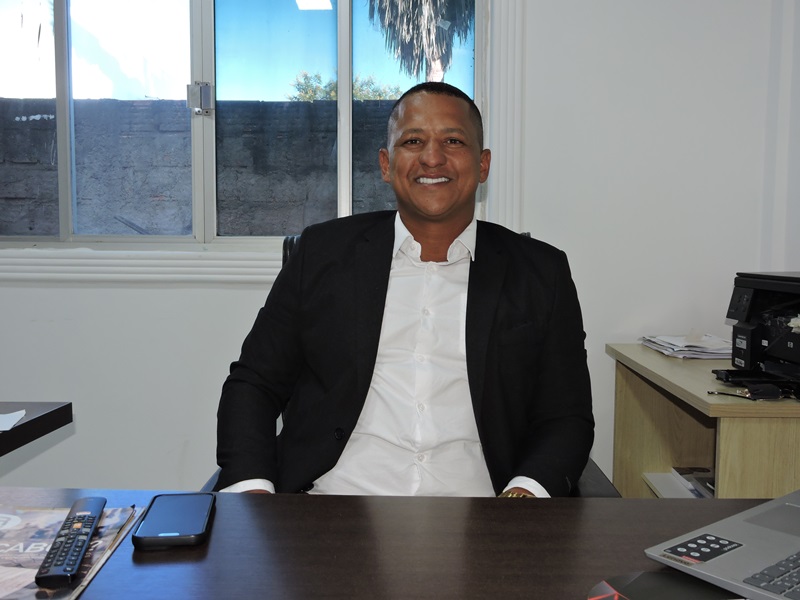 Aniversário do Presidente da Câmara de Itapebi 1 DSCN0325