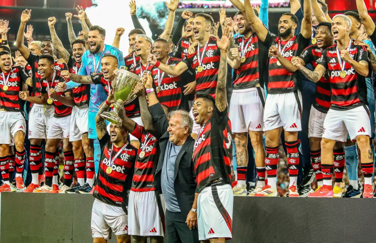 Flamengo é bicampeão carioca após empate sem gols com Fluminense 16 1 43