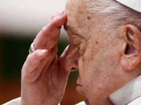 Papa Francisco planeja primeira aparição pública desde que foi internado 18 1 60