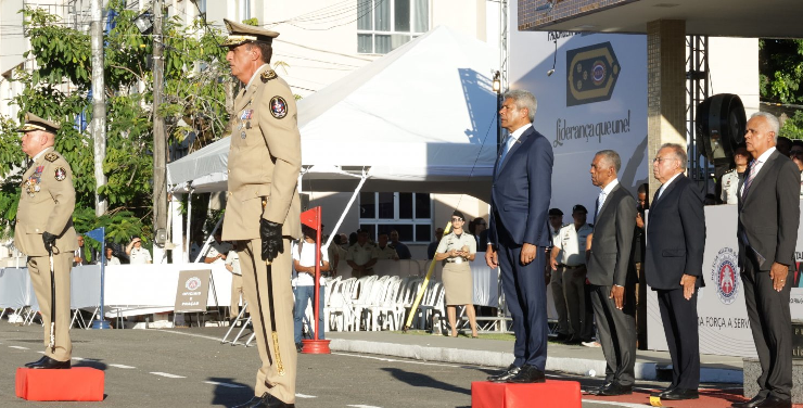 Coronel Magalhães assume comando-geral da Polícia Militar da Bahia 29 1 86