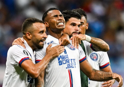 Bahia vence e alcança a fase de grupos da Copa Libertadores 4 2 21