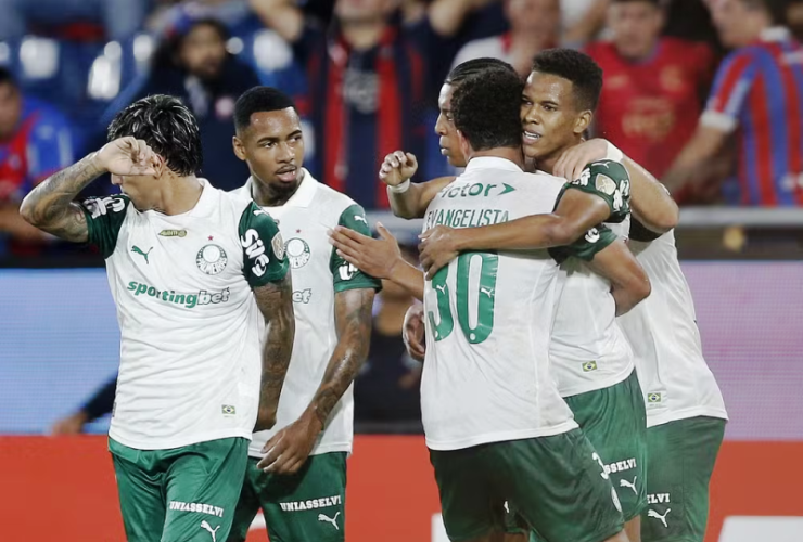 A superioridade do Palmeiras na Libertadores é uma prova da força e da consistência que o elenco possui. 21 001 2