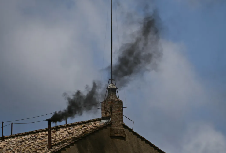 Fumaça preta: Papa não é eleito na manhã do segundo dia de conclave 27 1 15