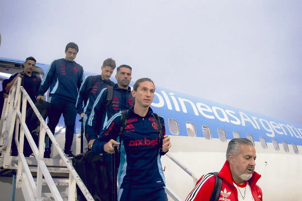 Crise no Flamengo: pressão aumenta para o jogo contra o Bahia. 12 1 17
