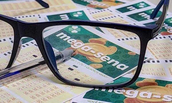 Apostas de três cidades baianas faturam R$ 72 mil na Mega-Sena; saiba onde 4 1 23