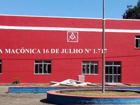VENERÁVEL MESTRE IGOR PLUMA É REELEITO NA LOJA MAÇÔNICA 16 DE JULHO (1717) ORIENTE ITAPEBI 3 1 40