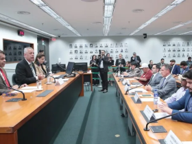 Tensão no Sul da Bahia: Produtores Rurais e Funai Trazem Conflitos Agrários para o Congresso 15 1 53