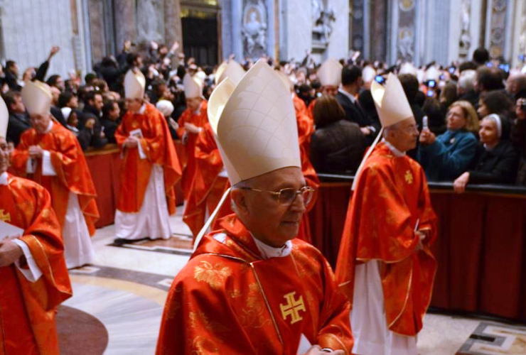 Conclave: Acompanhe os Horários das Votações e a Espera pela Fumaça 15 1 9