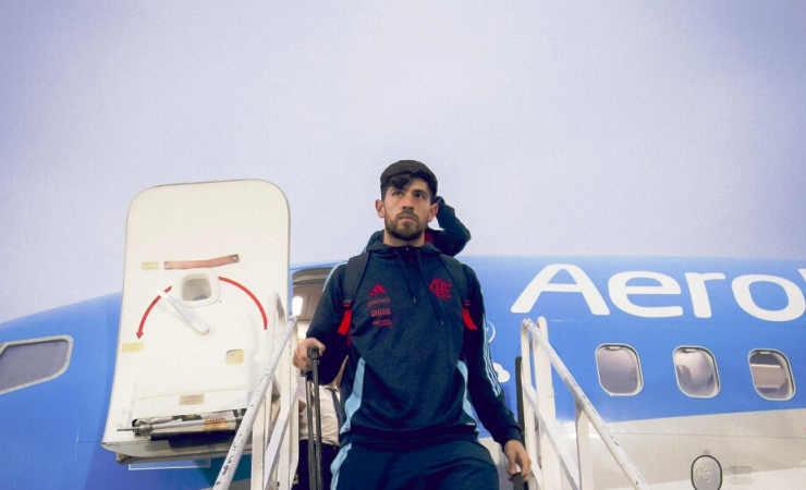 Jogadores do Flamengo sofrem tentativa de assalto no Rio de Janeiro 24 2 6