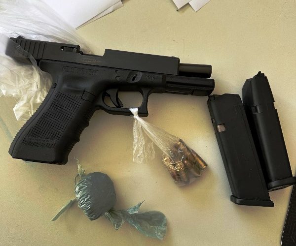 Casal é Preso em Itapebi Suspeito de Emboscada Contra Agente Penitenciário de Eunápolis 9 Arma de fogo