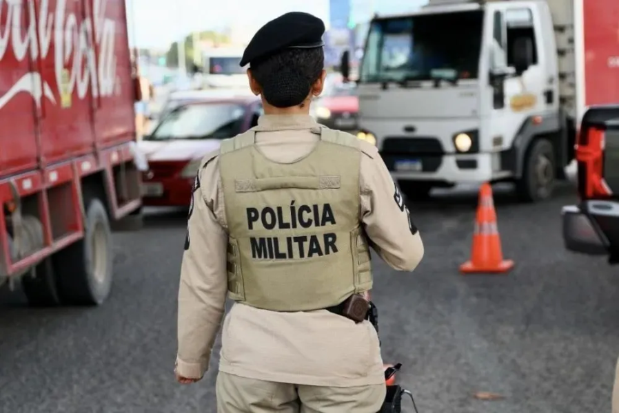 Polícia Militar prende foragido da Justiça no interior da Bahia 1 001 11