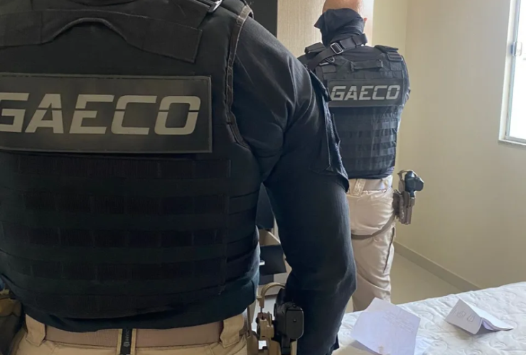 MP investiga contratos criminosos de R$ 500 mil de prefeitura baiana 26 1 24