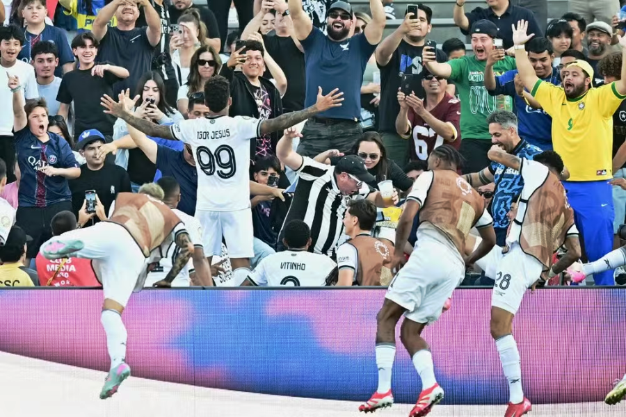 Botafogo desafia o impossível e conquista vitória para ficar na eternidade contra PSG 1 1 48