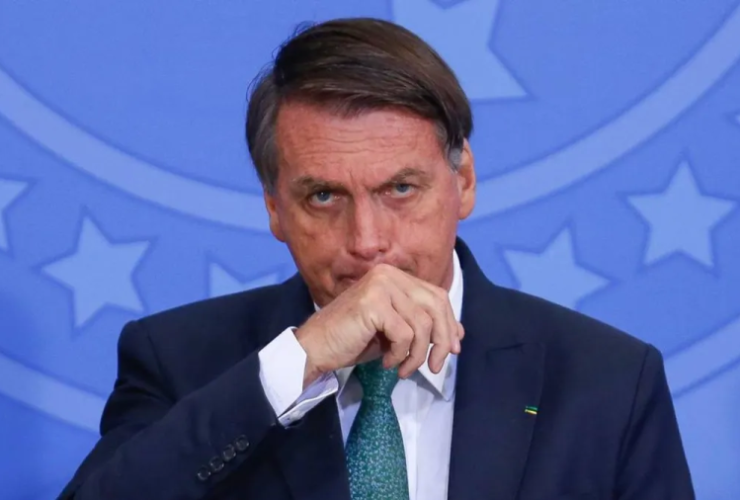 Bolsonaro Internado para Exames Abrangentes Após Mal-Estar 9 1 51