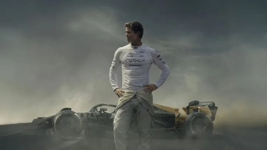 Ayrton Senna Revive nas Telas em "F1: O Filme" ao Lado de Brad Pitt 5 2 22