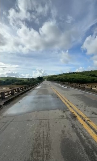 Ex-prefeito Peba promete reabrir ponte do Jequitinhonha caso governo permaneça inerte 4 Imagem do WhatsApp de 2025 06 04 as 14.09.19 ebb161ea