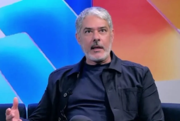 O dia em que William Bonner assistiu pornô na Globo: “Sexo pesado” 9 01 9