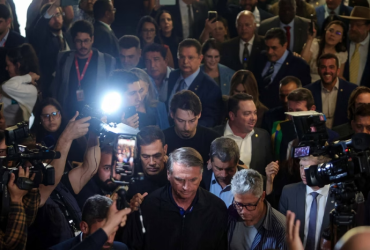 Tanto base quanto oposição veem prisão de Bolsonaro como cada vez mais próxima 9 1 48