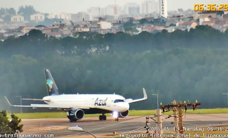 Voo da Azul Realiza Pouso de Emergência em Recife Após Problema de Saúde com Piloto 9 1 61