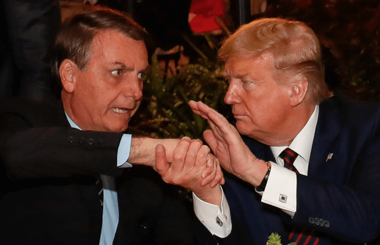 Bolsonaro exalta Trump após elogios e tarifa de 50% ao Brasil 12 2 14