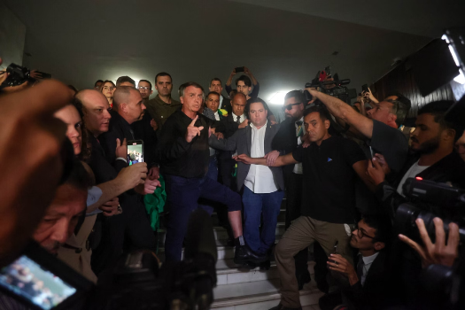 Tanto base quanto oposição veem prisão de Bolsonaro como cada vez mais próxima 4 2 28