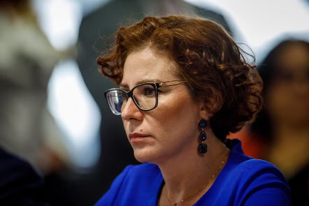 Foragida, Zambelli completa um mês na mira de Moraes e da Interpol 5 2 6