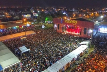 Festas Juninas extravagantes? Eunápolis e Outras Cidades da Bahia Gastam Mais do que Declararam ao MP 12 6