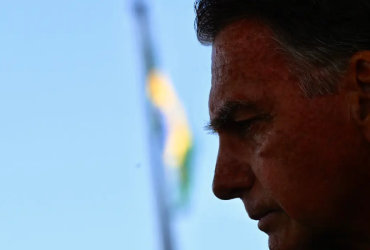 Moraes decreta prisão domiciliar de Jair Bolsonaro 33 1 15