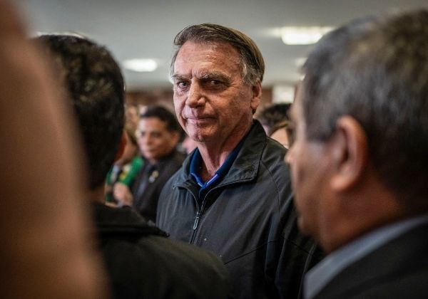Maioria dos brasileiros considera justa a prisão de Bolsonaro, aponta pesquisa 19 1 59
