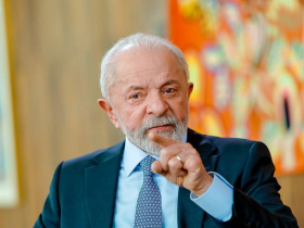 Lula anunciará pacote de medidas contra tarifaço dos EUA nesta quarta 27 2 15