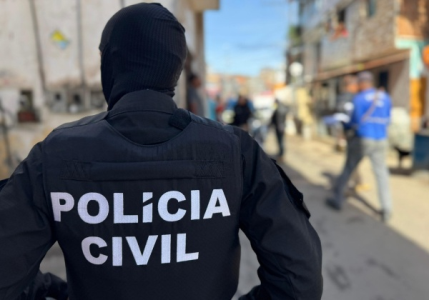 Homem é preso após ser identificado como pai dos bebês da própria filha 4 2 26
