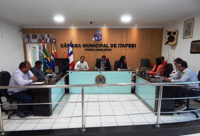 Câmara de Itapebi retorna, após recesso, com a aprovação de Projetos e encaminhamento de propostas às comissões 24 DSCN0812
