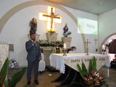 Aniversário de Itapebi é marcado por alvorada, missa e entrega de títulos honoríficos 4 DSCN0958