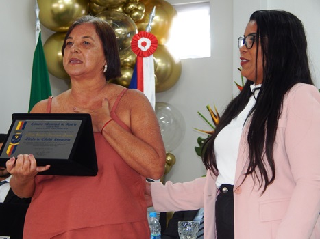Aniversário de Itapebi é marcado por alvorada, missa e entrega de títulos honoríficos 15 DSCN0985
