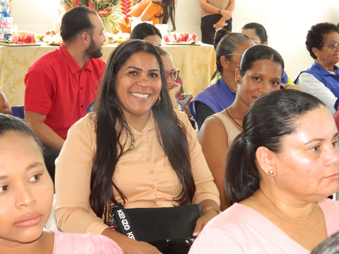 Prefeitura de Itapebi promove Encontro de Gestantes em alusão ao Agosto Dourado 12 DSCN9556