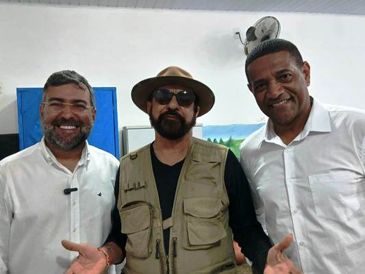 Xangai é homenageado pelas escolas em Itapebi em festa de aniversário 67 anos da cidade 18 Imagem do WhatsApp de 2025 08 12 as 15.40.53 af68568c