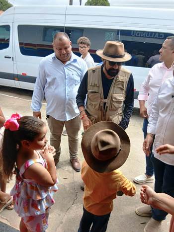 Xangai é homenageado pelas escolas em Itapebi em festa de aniversário 67 anos da cidade 5 Imagem do WhatsApp de 2025 08 12 as 15.43.29 9ebfe54d