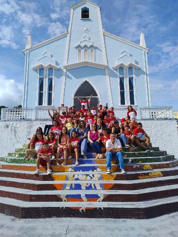 Centro Educacional Ativa desfila em homenagem a sua fundadora e aos 40 anos educando itapebienses 7 Imagem do WhatsApp de 2025 08 15 as 15.53.04 32f437a7