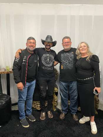 Público lota Parque de Exposições no encerramento da festa de 67 anos da cidade e da 38ªExpoItapebi 7 Imagem do WhatsApp de 2025 08 17 as 21.31.27 84db8efe 1