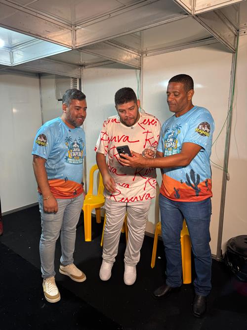 Itapebi Celebra: Prefeito Isan Une o Passado e o Futuro em Festa Histórica pelos 67 Anos da Cidade 6 Imagem do WhatsApp de 2025 08 19 as 15.57.49 9ffec673