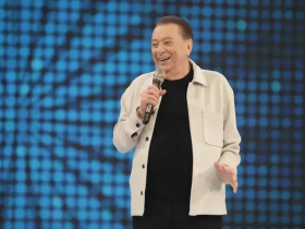 Raul Gil é internado em São Paulo após passar mal 30 1 11