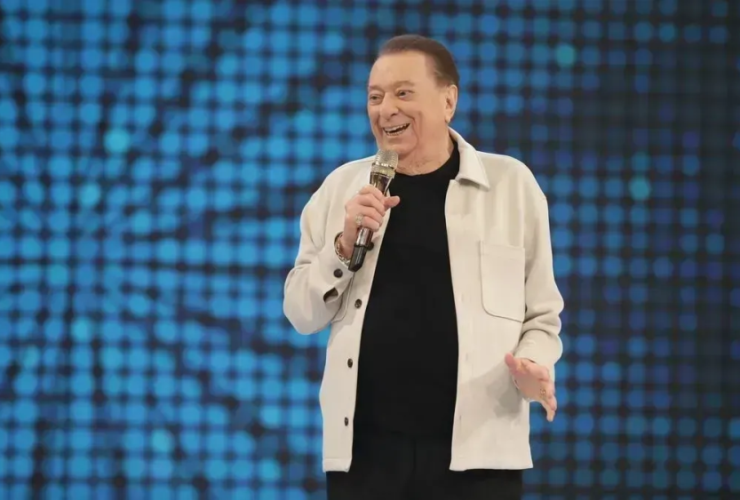 Raul Gil é internado em São Paulo após passar mal 26 1 11