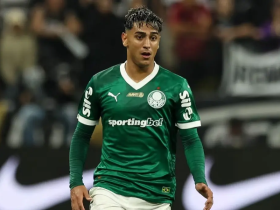 Facundo Torres vê concorrentes em alta e perde espaço no time titular do Palmeiras 30 1 27